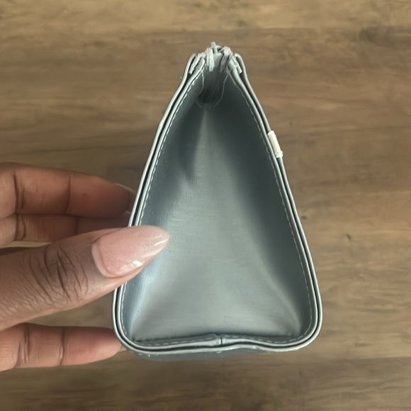 BNWOT Christian Dior Parfums Make/Up Clutch💄💋 - Picture 7 of 9